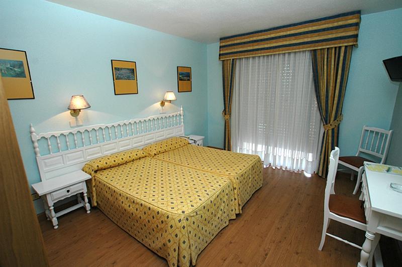 Hotel Campomar Isla Luaran gambar