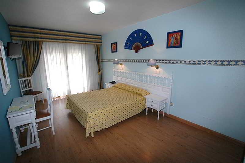 Hotel Campomar Isla Luaran gambar